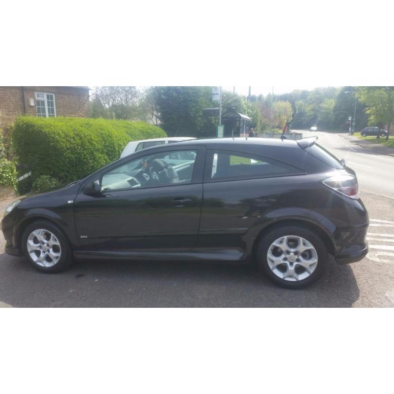 VAUXHALL ASTRA SEMI AUTO *** TOP SPEC *** AUTOMATIC CAR *** SAT NAV ** PANORAMIC ROOF ***