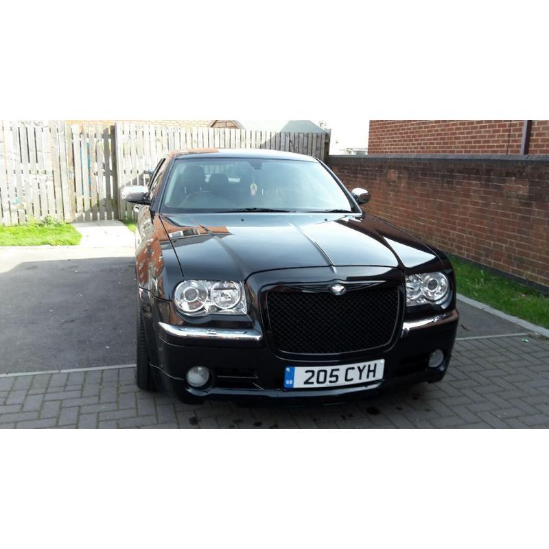 chrysler 300c black 07