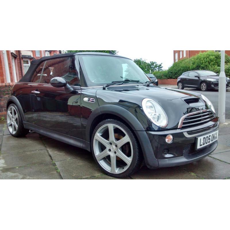 2005 MINI COOPER S CONVERTIBLE – Very low mileage