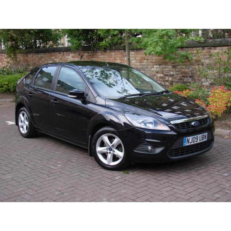 EXCELLENT CAR!!! 2009 FORD FOCUS 1.6 ZETEC 5dr, LONG MOT, FSH, WARRANTY