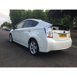 TOYOTA PRIUS T SPIRIT WITH 48K MILLAGE