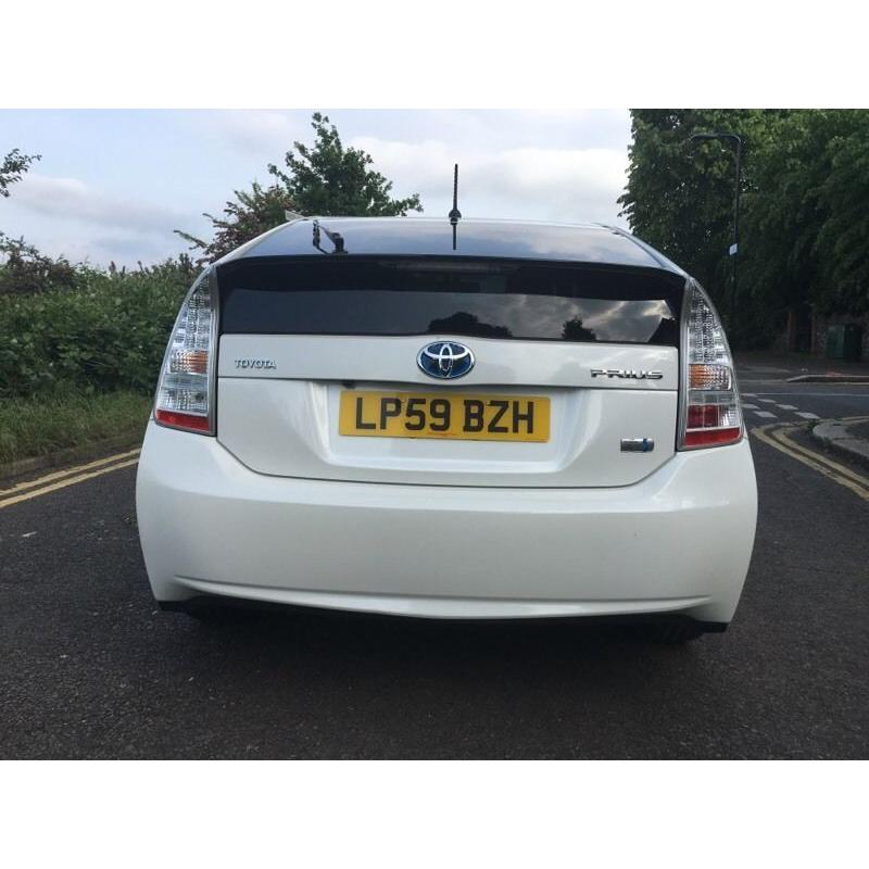 TOYOTA PRIUS T SPIRIT WITH 48K MILLAGE