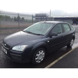 Ford Focus LX 1.6 TDCI