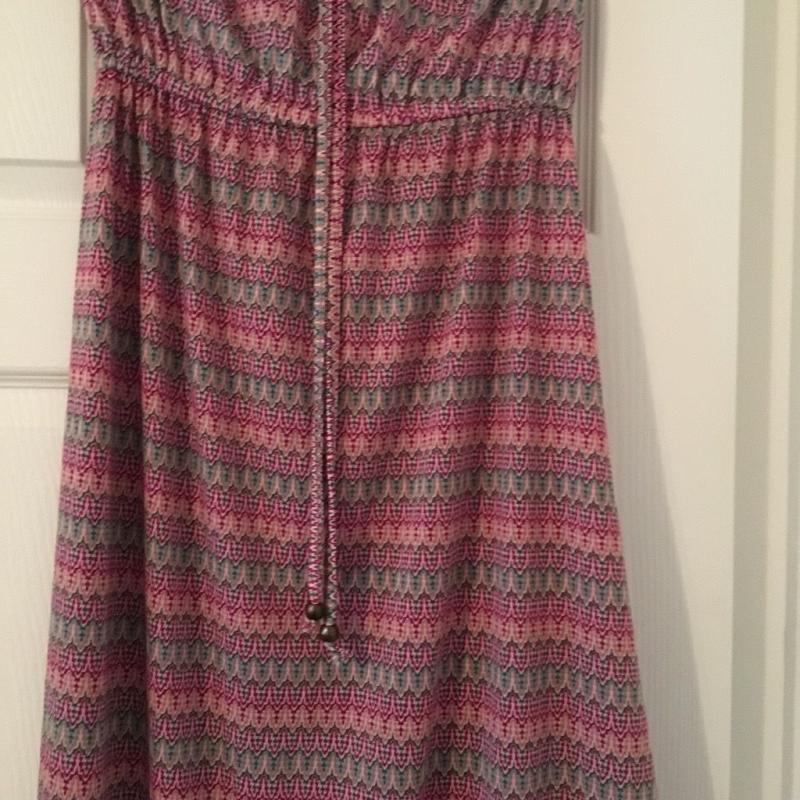 Woman's Avon Maxi dress, size 14/16