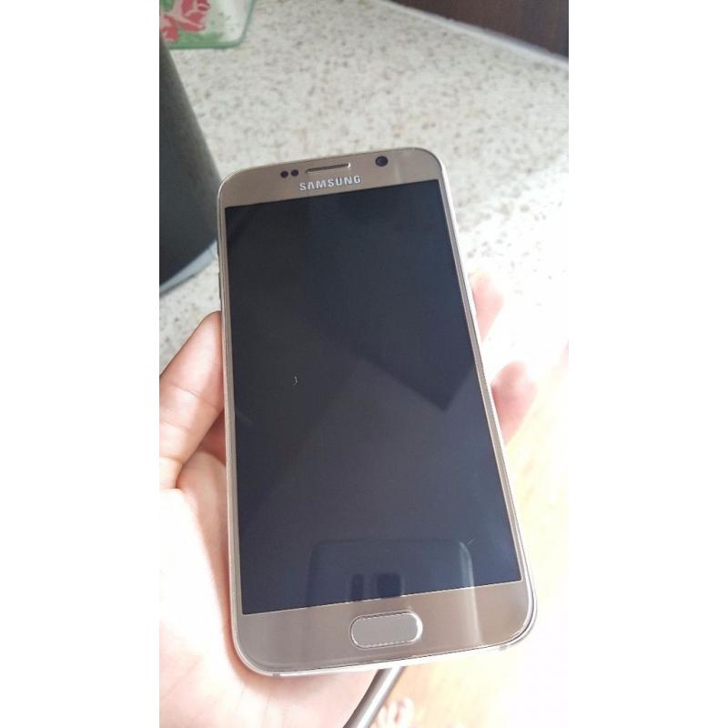 Samsung galaxy S6 in very good condition open to every network