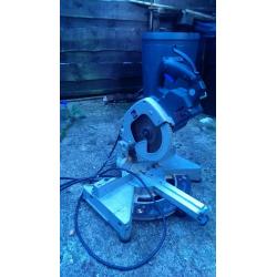 Chop saw Elu