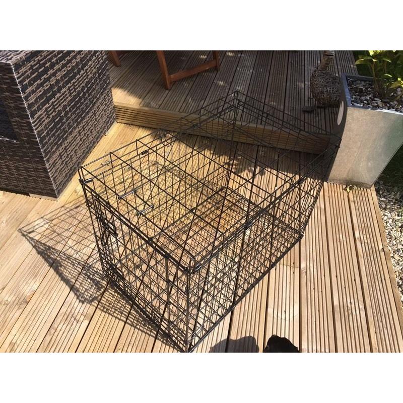 Small animal crate.. Used twice.