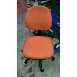 Swivel chair