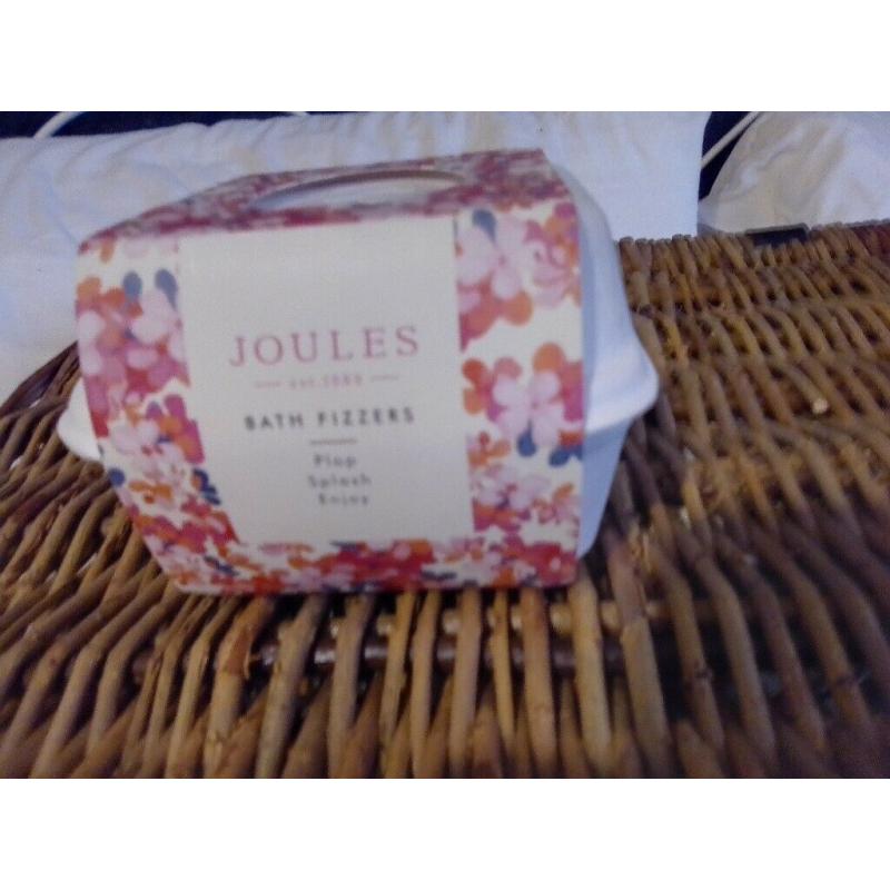 New Joules bath fizzers