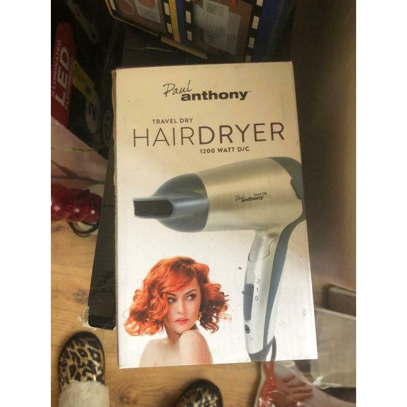 Travel hair dryer